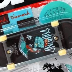 Spin Master Tech Deck World Pro Edition Diamond Supply Co Sup Pool Complete Fingerboard 5 Spin Master Tech Deck World Pro Edition Diamond Supply Co Sup Pool Complete Fingerboard