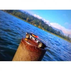 Toy Choo Choo 2018 Hot Wheels Hw Sports 4/10 - Fast Felion (Black)