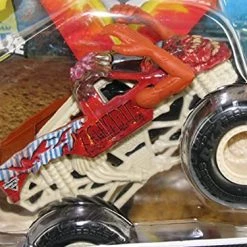 Monster Jam 2021 Spin Master 1:64 Diecast Monster Truck With Wheelie Bar: Bone Yard Trucks Zombie