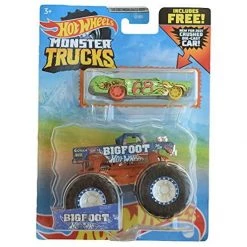 Hot Wheels Monster Trucks Bigfoot, Includes Crushed Car