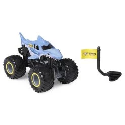 Spin Master Monster Jam Megalodon 1:64 Scale Truck, Breaking World Records Series