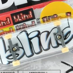 Spin Master Tech Deck Blind Skateboards Drama Mama White Ultra Rare Complete Fingerboard