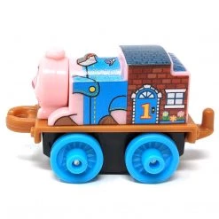Fisher-Price Thomas & Friends MINIS 2020 Series 22 - Three Little Pigs Thomas Brick House Single Mini Train Blind Bag