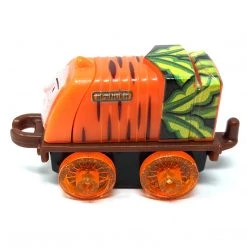 Fisher-Price Thomas & Friends MINIS 2020 Series 22 - Vegetable Spencer Carrot Single Mini Train Blind Bag 8 Fisher-Price Thomas & Friends MINIS 2020 Series 22 - Vegetable Spencer Carrot Single Mini Train Blind Bag