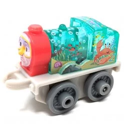 Fisher-Price Thomas & Friends MINIS 2020 Series 22 - Aquarium Edward Diving Mask Single Mini Train Blind Bag 6 Fisher-Price Thomas & Friends MINIS 2020 Series 22 - Aquarium Edward Diving Mask Single Mini Train Blind Bag