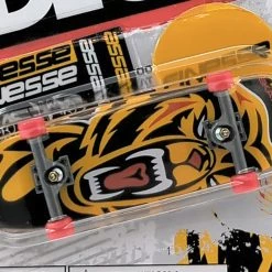 Tech Deck Finesse Skateboards Grizzly Bear Complete Fingerboard