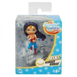 Toy Choo Choo Mattel DC Super Hero Girls Wonder Woman Mini Figure