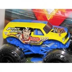 Toy Choo Choo Monster Jam 2020 Spin Master 1:64 Diecast Monster Truck With Wristband: World Finals Bounty Hunter